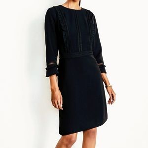 🌿 Ann Taylor Bell Sleeve Black Sheath Dress